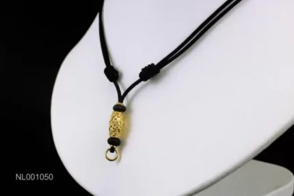 Golden-small-001